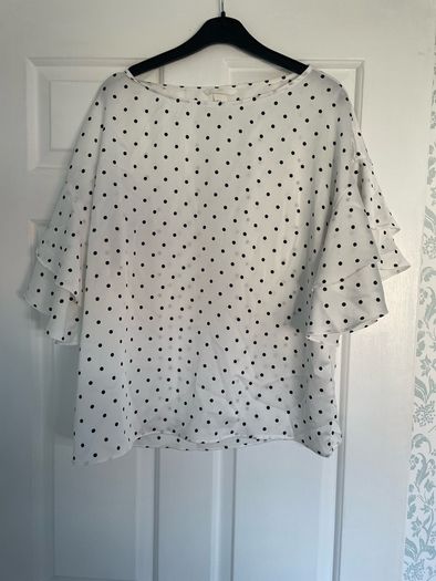 H&M white blouse polka dot print black size 10 EU 36