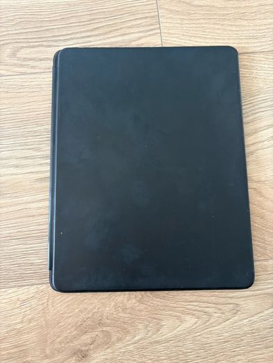 iPad cover with keyboard