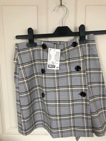 Women's Brand New H&M Skirt / Skort