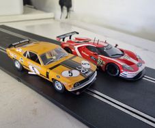 Scalextric Racing Ford Twin Pack - Special Offer... Slot Car