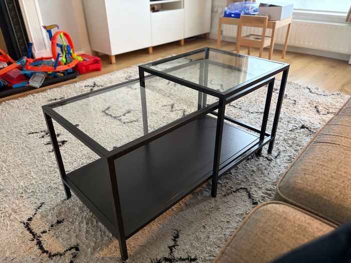 coffe glass table