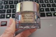 Estee Lauder Re-Nutriv Ultimate Diamond Transformative Brilliance Soft Cream in 15ml