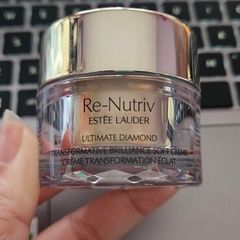 Estee Lauder Re-Nutriv Ultimate Diamond Transformative Brilliance Soft Cream in 15ml