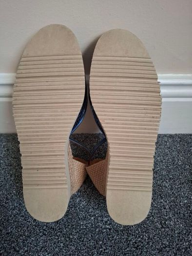 Unisa Espadrilles