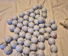 golf balls taylormade balls are like new quality or very good