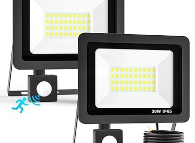 20W Floodlight Outdoor Motion Sensor, 2000LM 6500K Security Lights Motion Sensor LED Spotlight IP66 Waterproof Sensor Security Lights Outdoor for Backyard Garden Garage (2 Pack)
