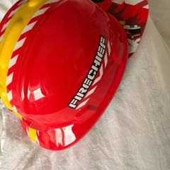 Fire chief helmet and protection pads