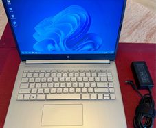 Hp Laptop 14sfq0009na - Athlon Gold - 8gb Ram - 128gb Ssd - Windows 11