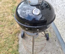kettle barbecue