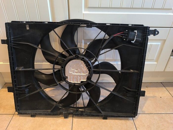 mercedes cooling Fan