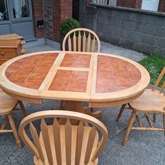 table and chairs