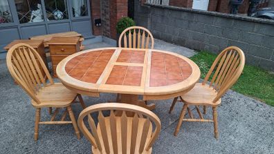 table and chairs