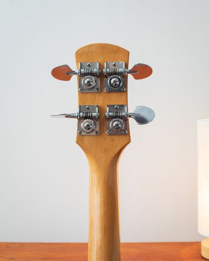 Yamaha SB-70 1972-1973 - Sunburst