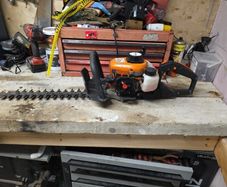 Hedge cutter