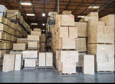We Buy Clearance / Liquidation / Business Closure Stock And Fittings