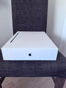 MacBook Air 15 M4  16GB  256GB Brand New Sealed