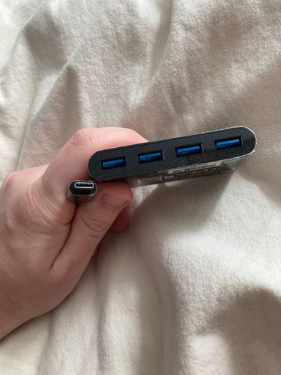 Startech USB-C to USB-A hub 4-port