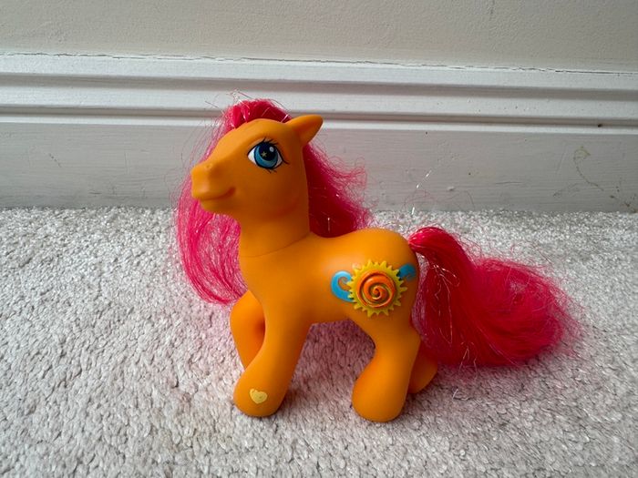 My Little Pony G3 Seascape Dream Design Sun Orange Vintage 2003 Used Please see pictures
