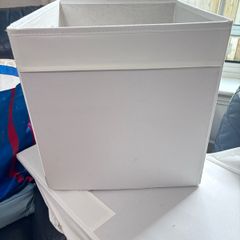 Storage box