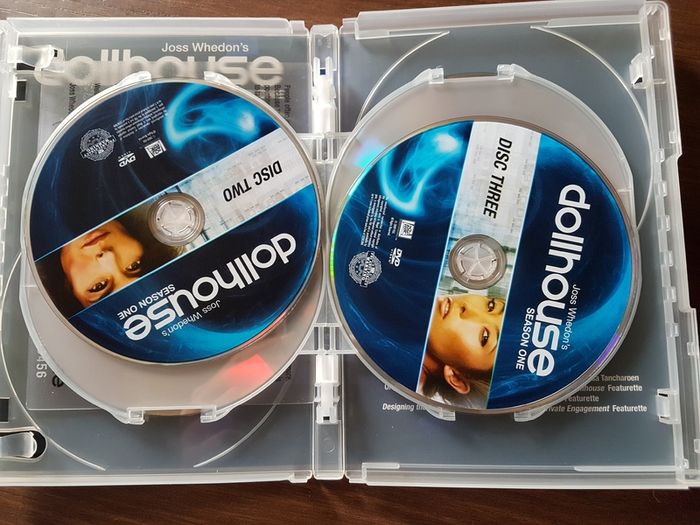Dollhouse Season 1 Limited Edition Comic Con Exclusive DVD Set 3456/5000 NTSC Region 1 Like New
