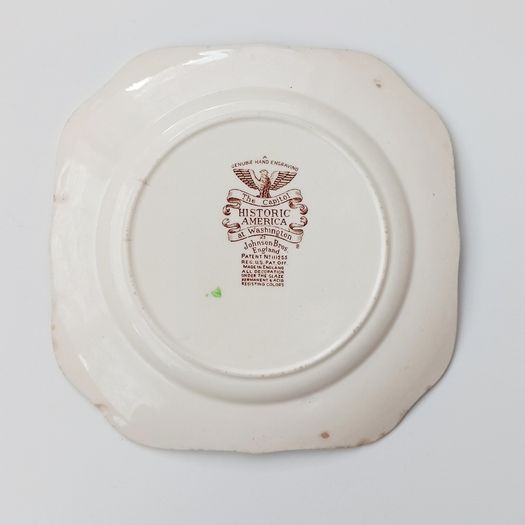 Genuine hand engraved plate "The Capitol at Washington" of the series Historic America by Johnson Bros.  England   size 19.5x19.5cm