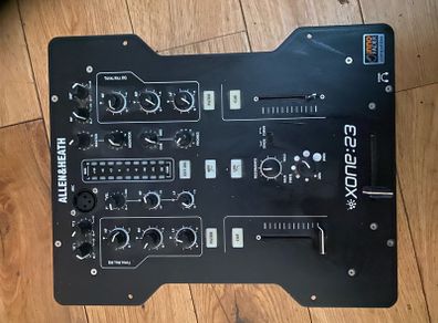 Allen-Heath (Xone:23 2(+2) Channel Analogue Mixer)