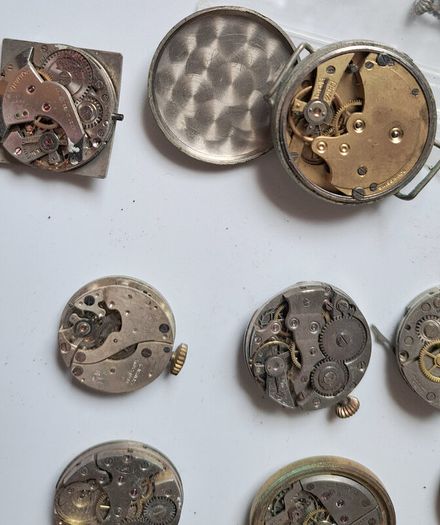 Lot of 60 Ladies Wrist movements incl: Rolex Unicorn Prima
