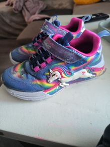 Sketchers shoes