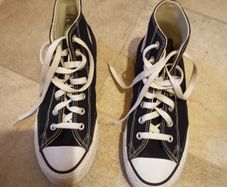 Girls converse
