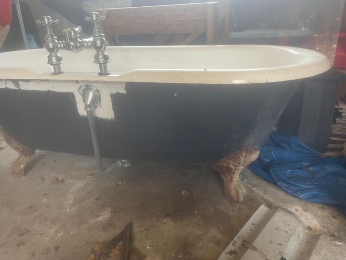 Cast Iron bath