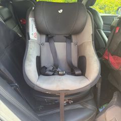car sit