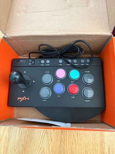Arcade controller