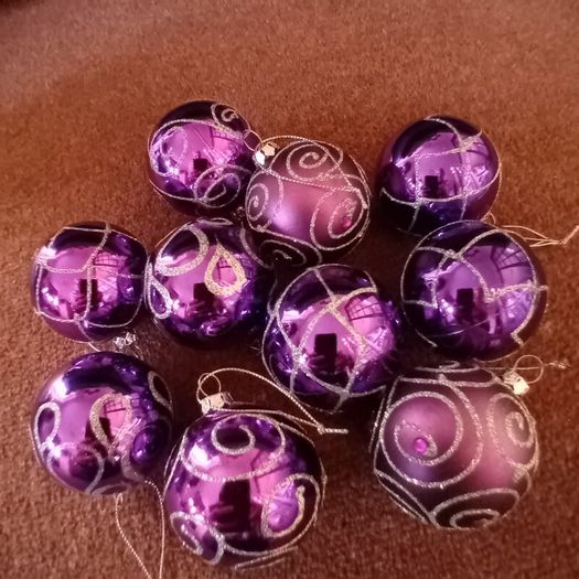 Xmas tree baubles