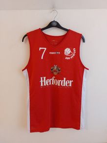 herford basketball jersey