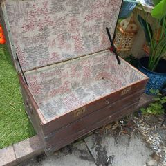 Wooden and metal domed steamer chest