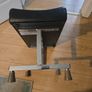 Adjustable foot rest Image 2
