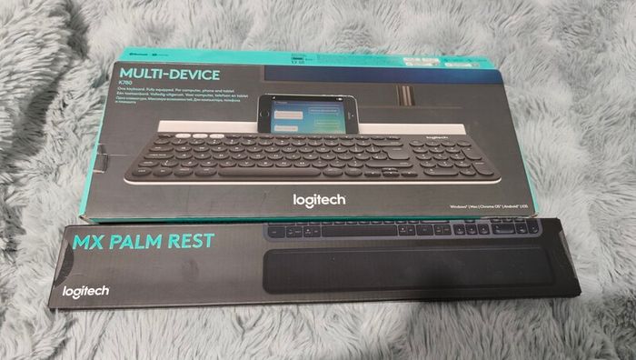 Logitech K780 Multi-Device Wireless Keyboard