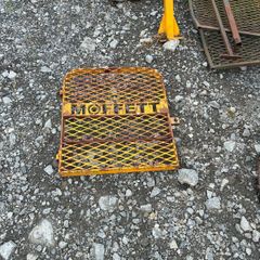 Moffett hedgecutter