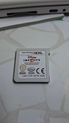 Nintendo 3DS  XL Super Mario 3D Land Handheld  White  Working Fast Shipping