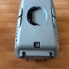 2x carry cages