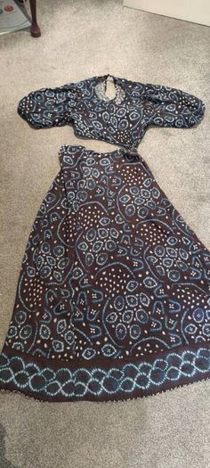 cut out print dress