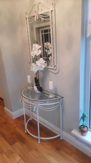 White Wrought console table and mirror set