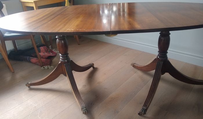 Antique Mahogony Dining Table Beautiful Grain