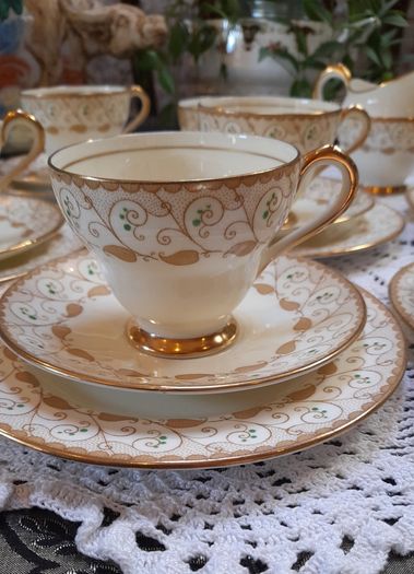 New Chelsea tea set