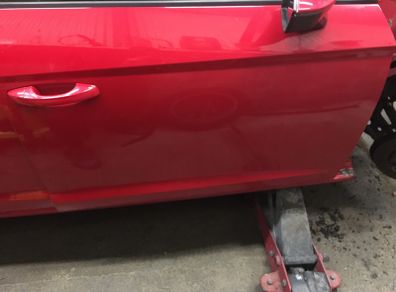 2013-2018 seat leon driver side front door