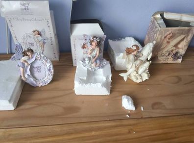 figurines