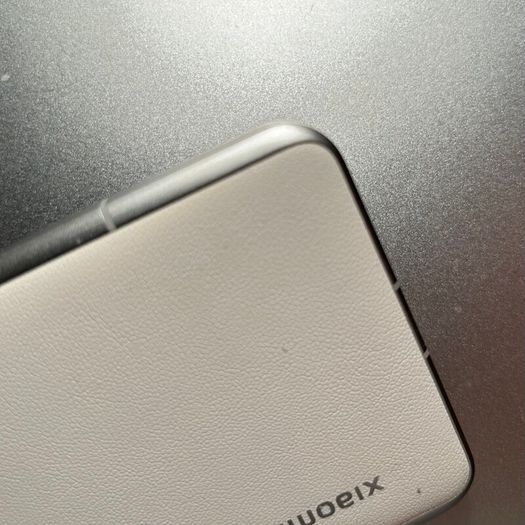 Xiaomi 14 ultra with Photography Kit