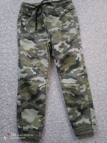 New.boy's trousers. Age 4