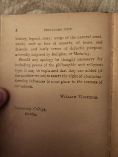 An Argosy Of Litrature. By William Magennis. Published By The Educational Company Of Ireland Limited. 1920s Hardback In Fair Condition. See Photos For Same.