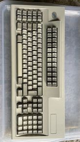 Clean IBM Model M retro keyboard all keys and working